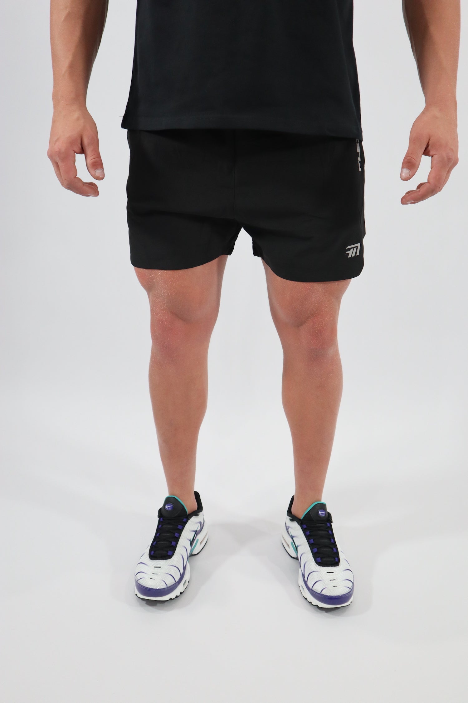 FLEX-TECH SHORTS-BLACK